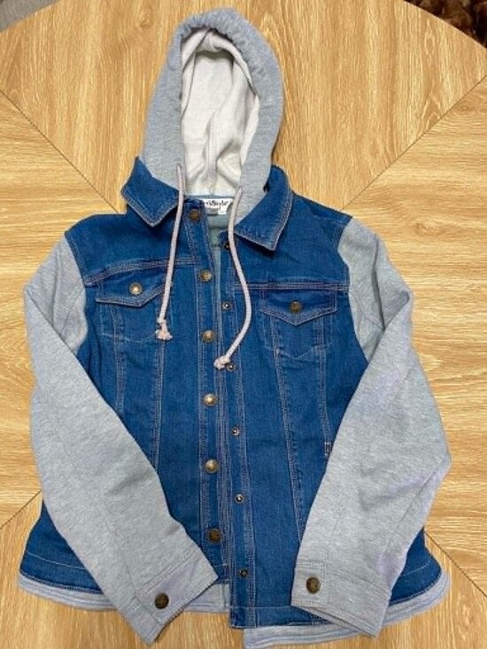 NorthStyle Jackets & Blazers - North Style Women's Layered Fleece & Denim Jacket size M